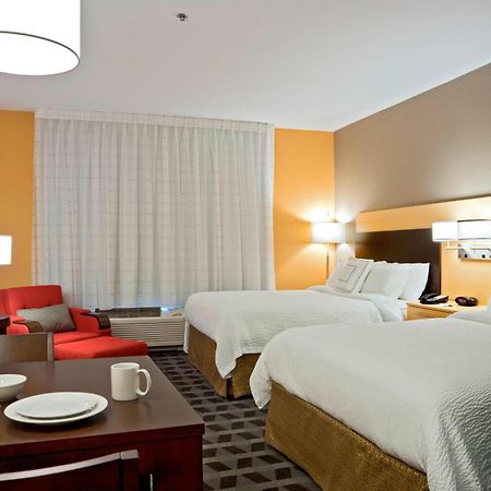Towneplace Suites By Marriott Додж Сити Екстериор снимка
